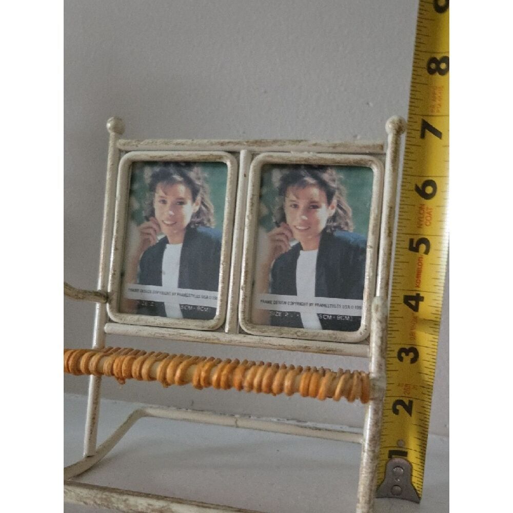 Vintage Double Photo Frame In Shape Of A Rocking Chair - Picture 6 of 6